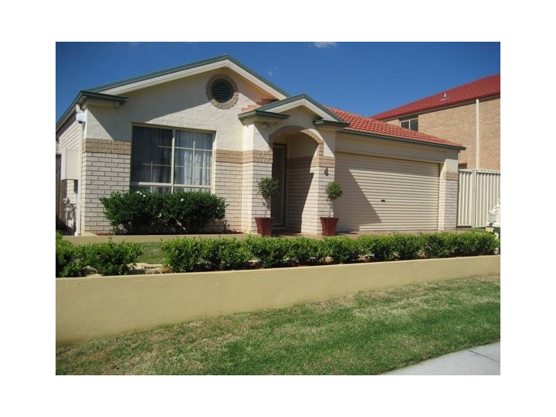 4 Joshua Moore Drive, Horningsea Park NSW 2171