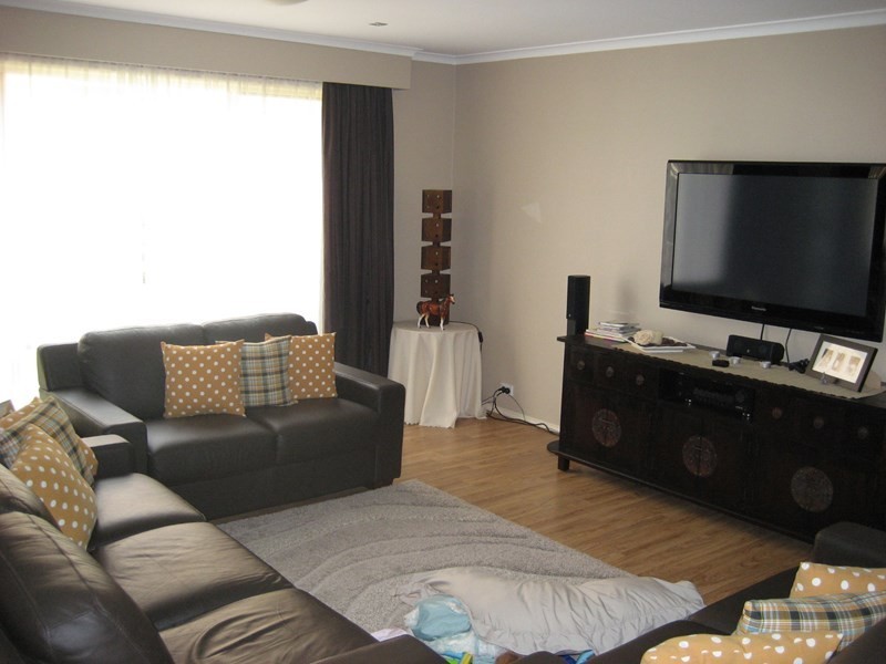 4 Joshua Moore Drive, Horningsea Park NSW 2171