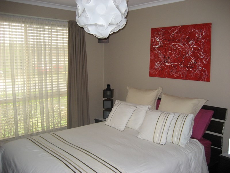 4 Joshua Moore Drive, Horningsea Park NSW 2171