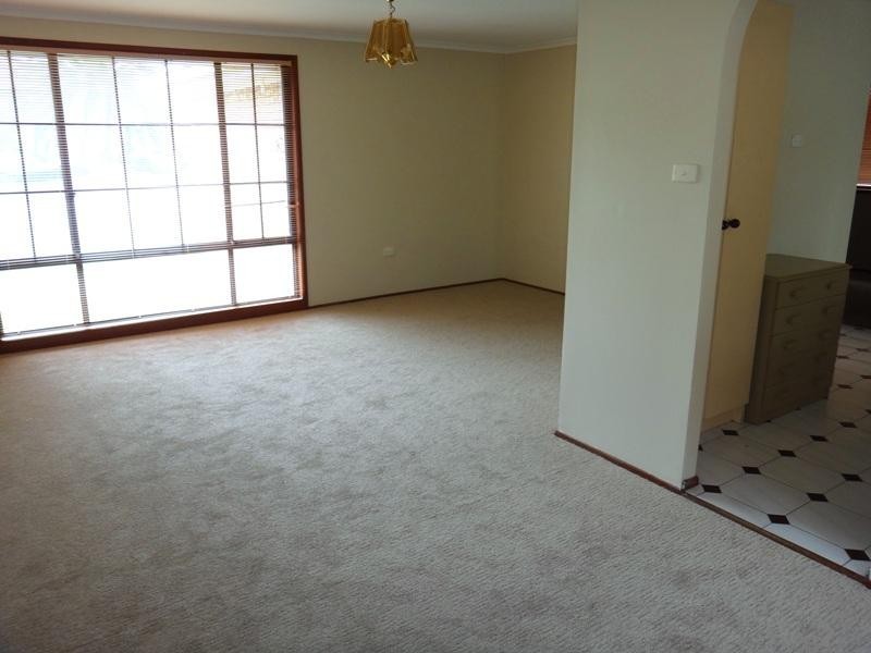 156 Sweethaven Road, Bossley Park NSW 2176