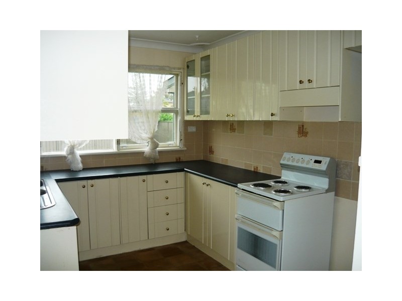 8 Rhondda Street, Smithfield NSW 2164