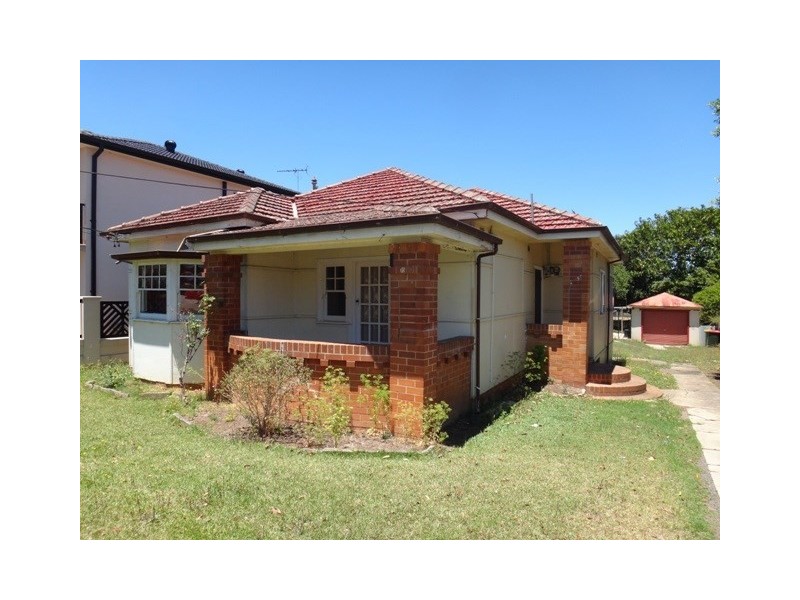 33 Camden Street, Fairfield Heights NSW 2165