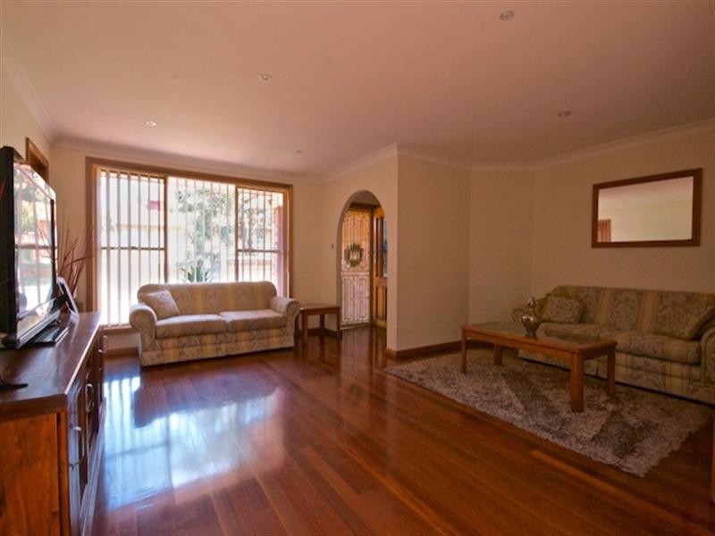 44 Province Street, Abbotsbury NSW 2176