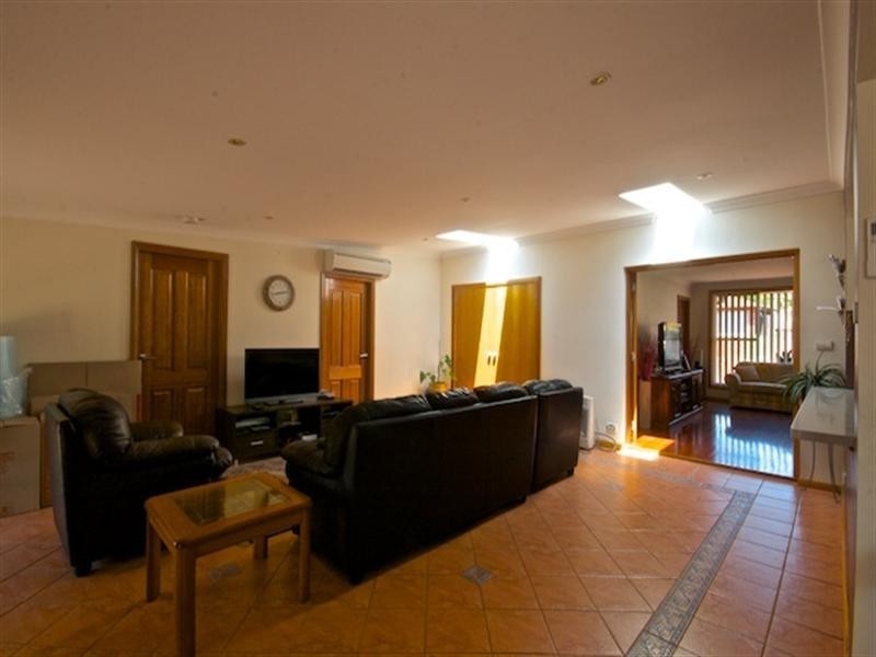 44 Province Street, Abbotsbury NSW 2176