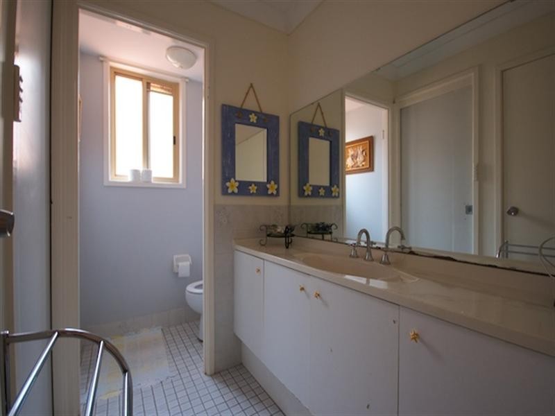 44 Province Street, Abbotsbury NSW 2176