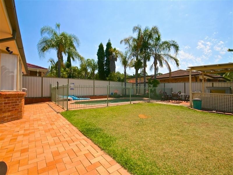 44 Province Street, Abbotsbury NSW 2176