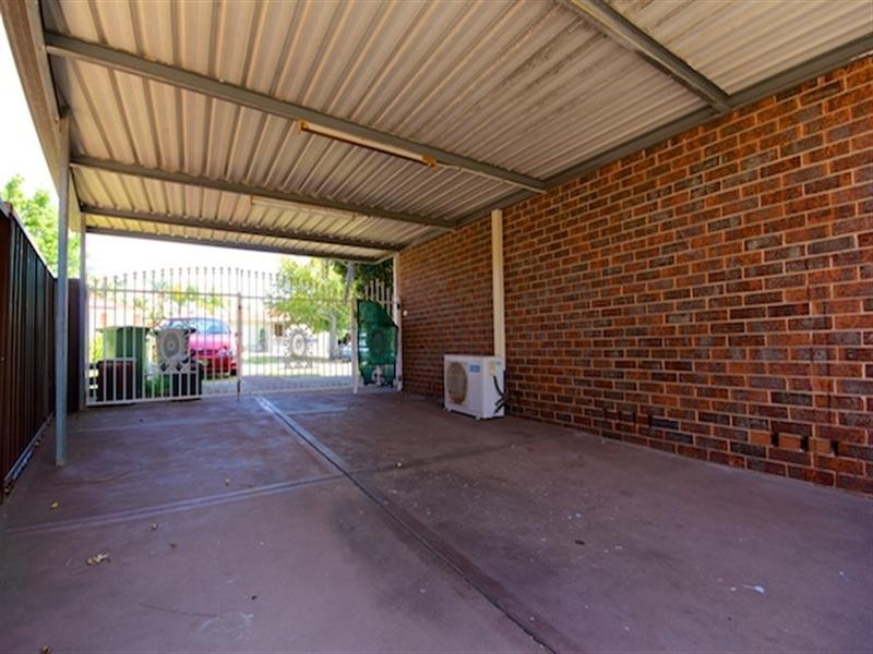 25 Longfellow Street, Wetherill Park NSW 2164