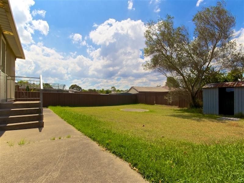 25 Longfellow Street, Wetherill Park NSW 2164