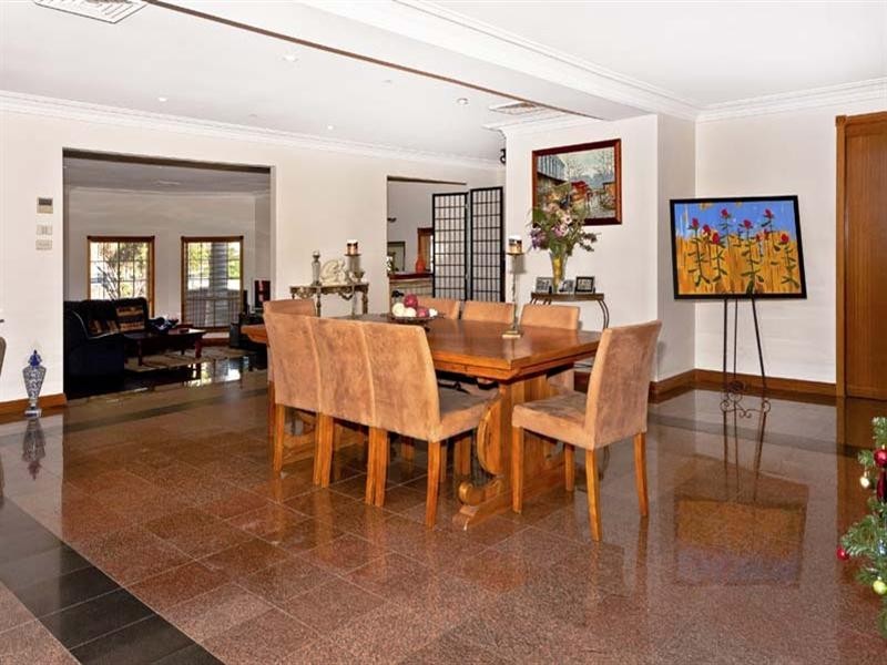 26 Boronia Road, Bossley Park NSW 2176