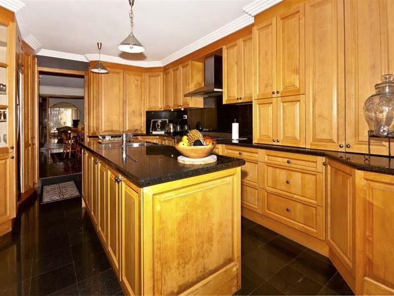 26 Boronia Road, Bossley Park NSW 2176