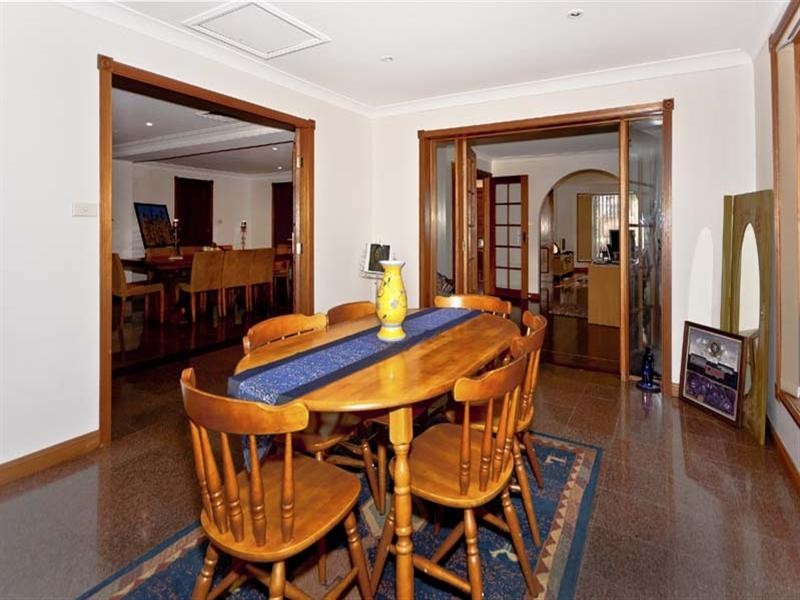 26 Boronia Road, Bossley Park NSW 2176