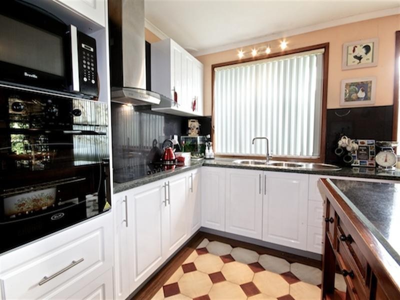 1 Cecil Place, Greenfield Park NSW 2176