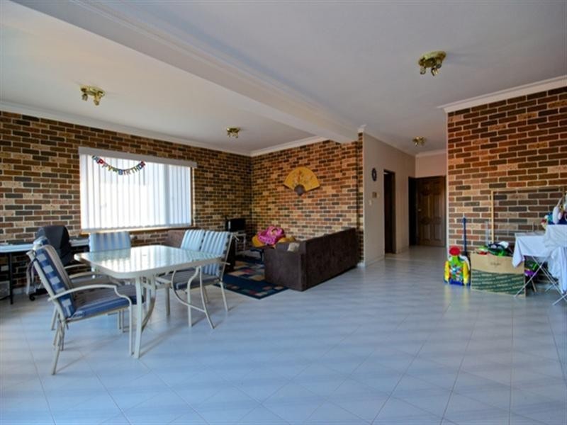 46 Boronia Road, Bossley Park NSW 2176