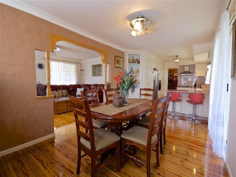 3 Manna Place, Bossley Park NSW 2176