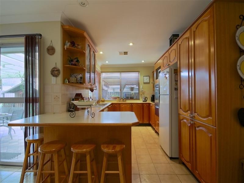 11 Bancroft Road, Abbotsbury NSW 2176