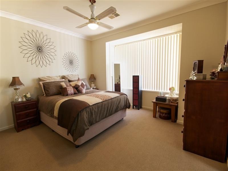 11 Bancroft Road, Abbotsbury NSW 2176