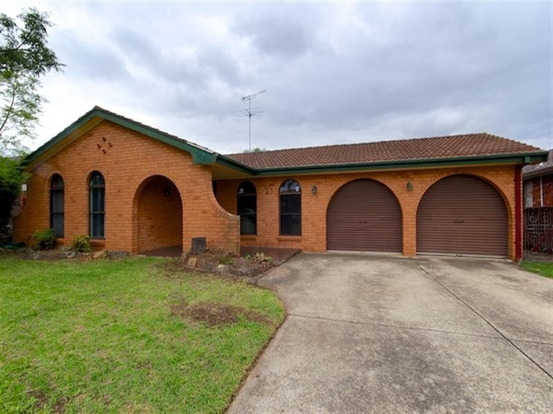 2 Culmone Close, Edensor Park NSW 2176