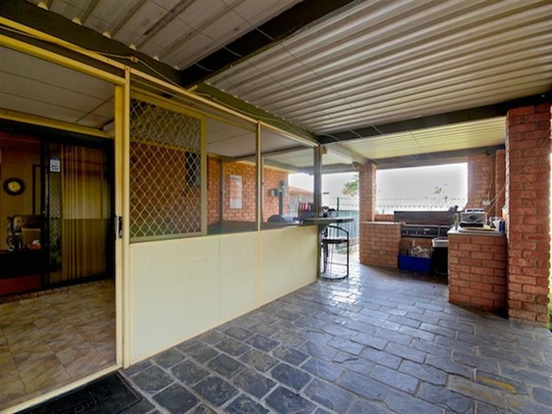 2 Culmone Close, Edensor Park NSW 2176