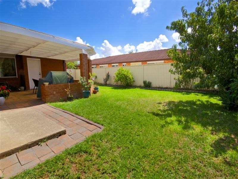 33 Allambie Road, Edensor Park NSW 2176