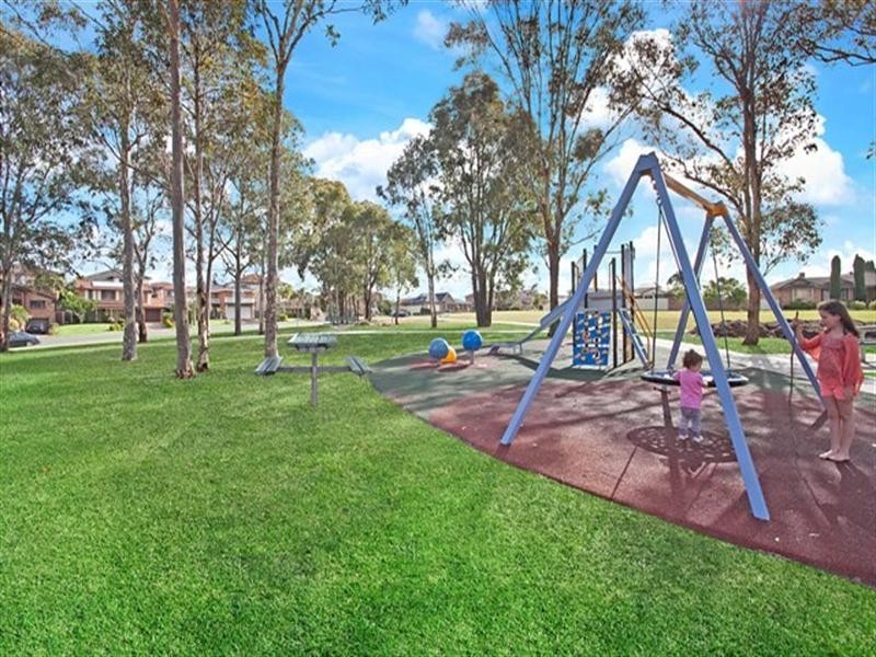 38 Kingfisher Avenue, Bossley Park NSW 2176
