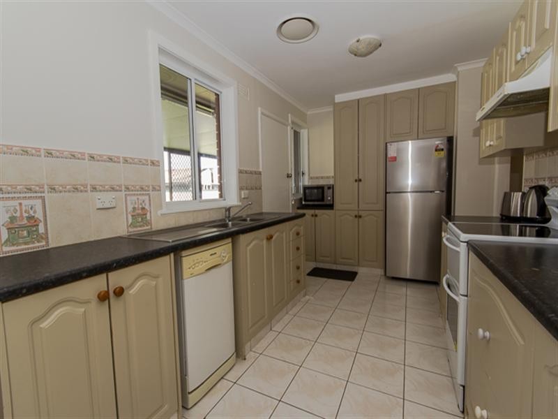 11 Chisholm Street, Smithfield NSW 2164