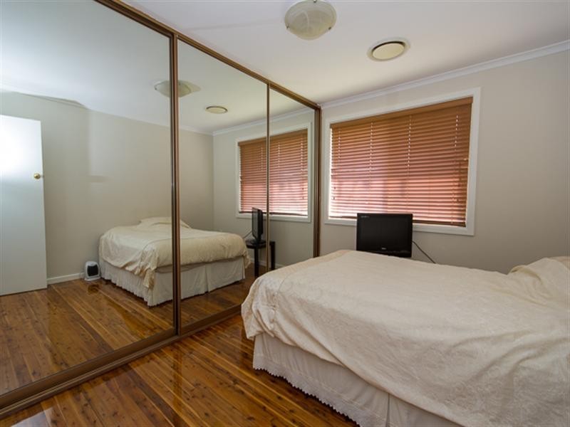 11 Chisholm Street, Smithfield NSW 2164