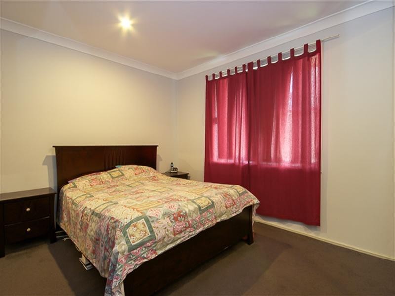 3 Caesar Close, Prairiewood NSW 2176