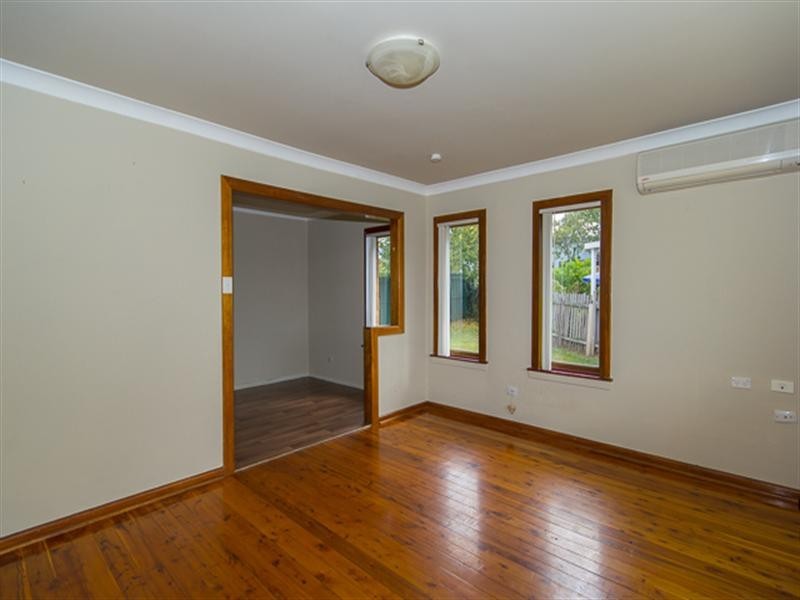11 Pool Place, Fairfield West NSW 2165