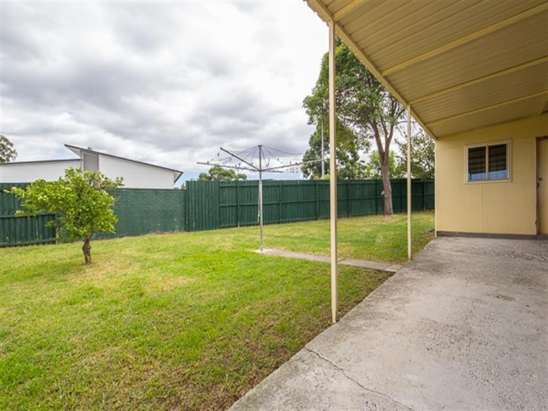 11 Pool Place, Fairfield West NSW 2165