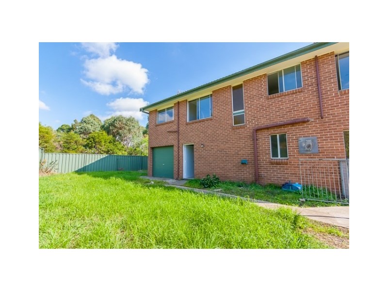 7 Caesar Close, Prairiewood NSW 2176