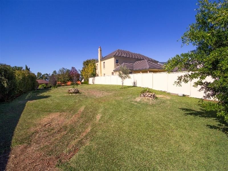 24 Mariner Crescent, Abbotsbury NSW 2176