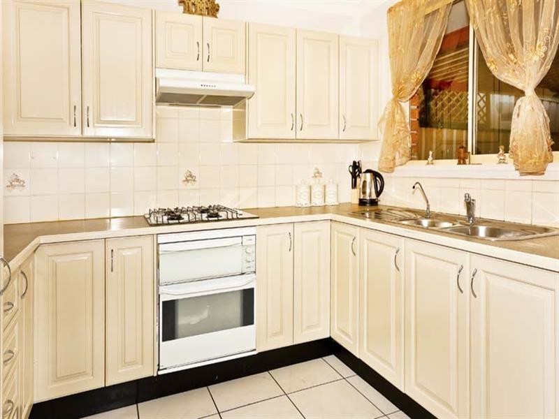 30 Mallacoota Street, Wakeley NSW 2176