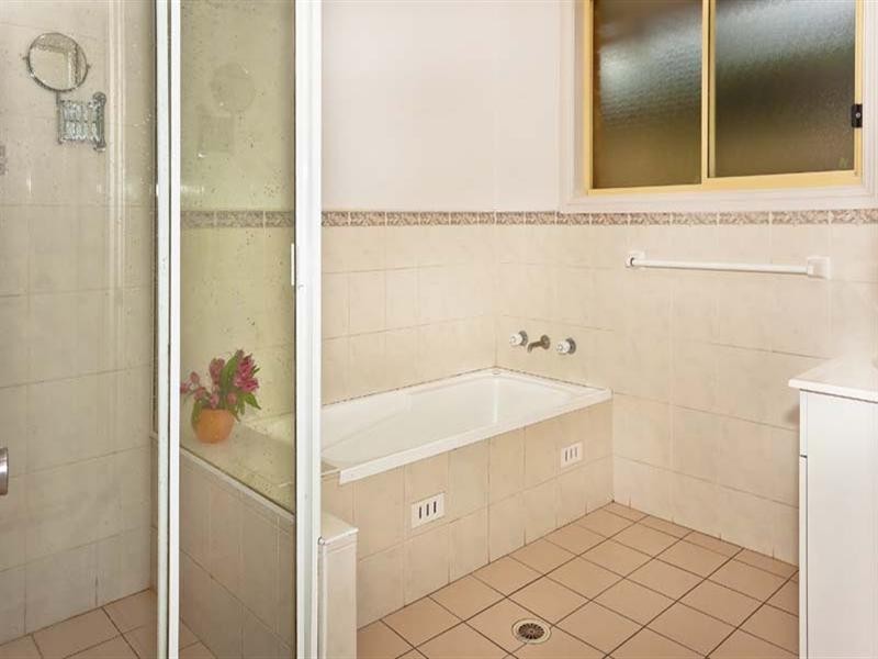 30 Mallacoota Street, Wakeley NSW 2176