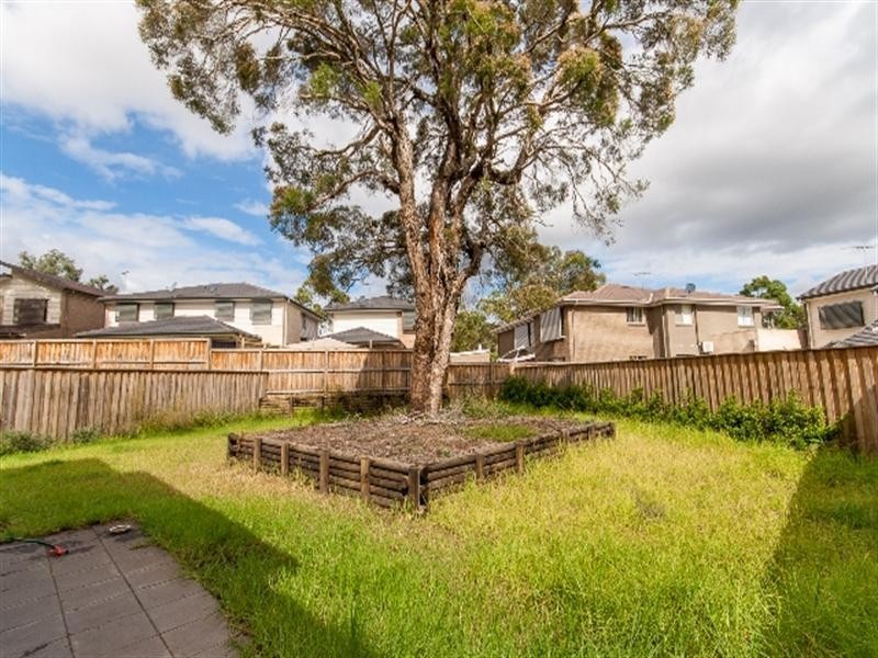 9 Cronin Place, Bonnyrigg NSW 2177