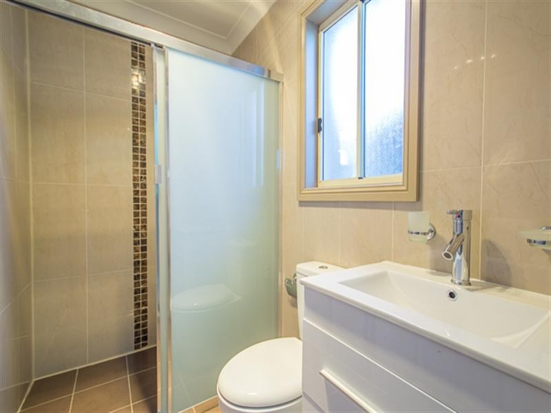 31a Coonawarra Street, Edensor Park NSW 2176