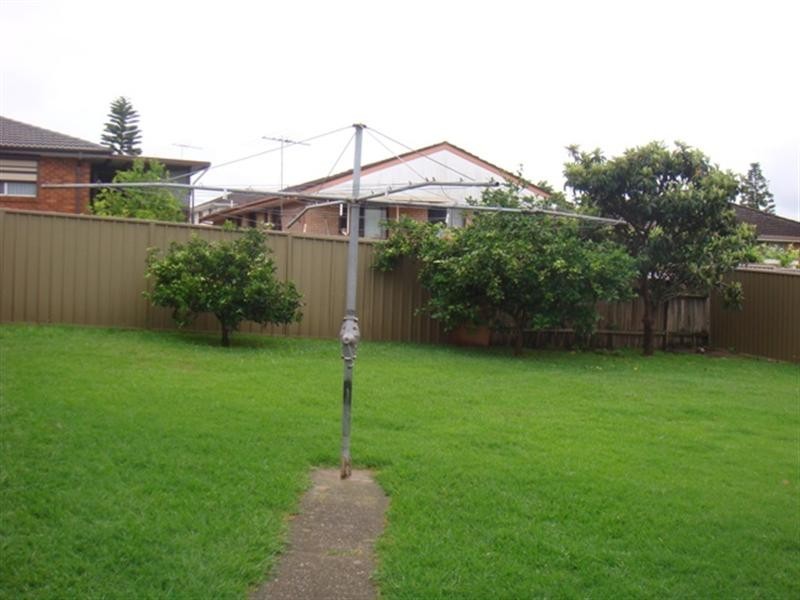 16 Binyon Street, Wetherill Park NSW 2164