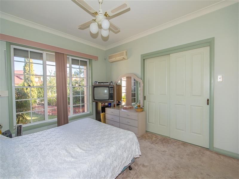 13 Kirkton Place, Edensor Park NSW 2176