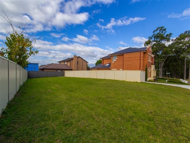 30a Stalwart Street, Prairiewood NSW 2176