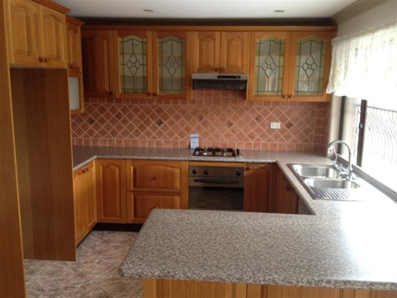 4 Natchez Crescent, Greenfield Park NSW 2176