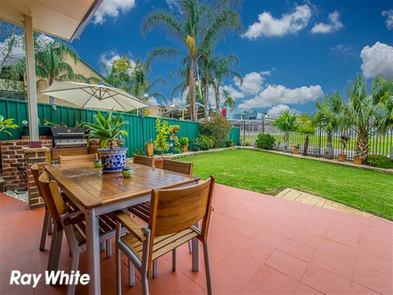 10 Bringelly Place, Bonnyrigg Heights NSW 2177