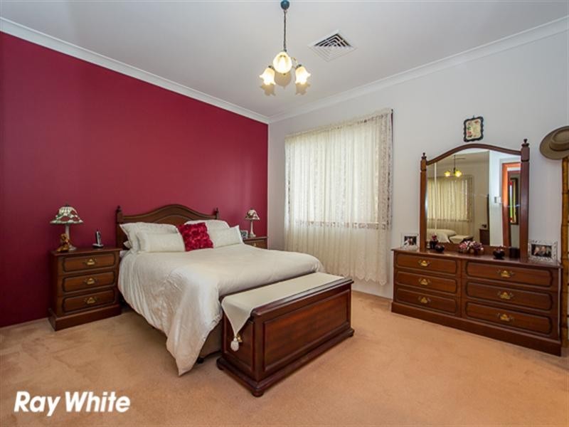 10 Bringelly Place, Bonnyrigg Heights NSW 2177