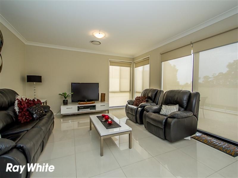 11a Maceri Place, Edensor Park NSW 2176