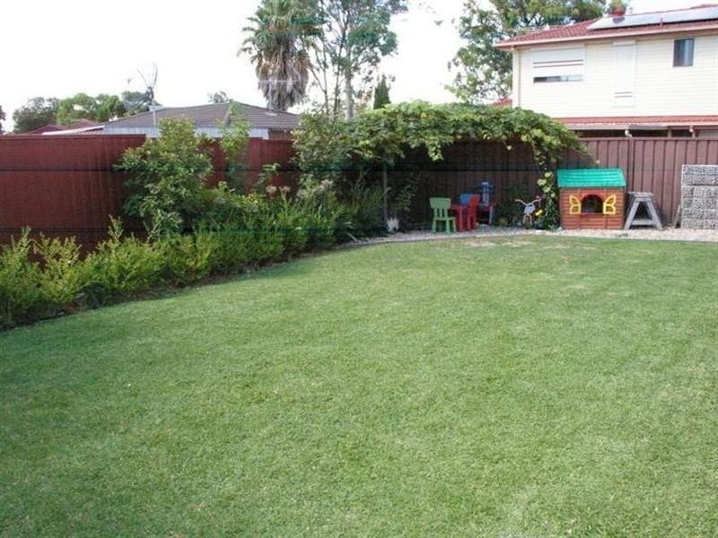 40 Mulligan Street, Bossley Park NSW 2176