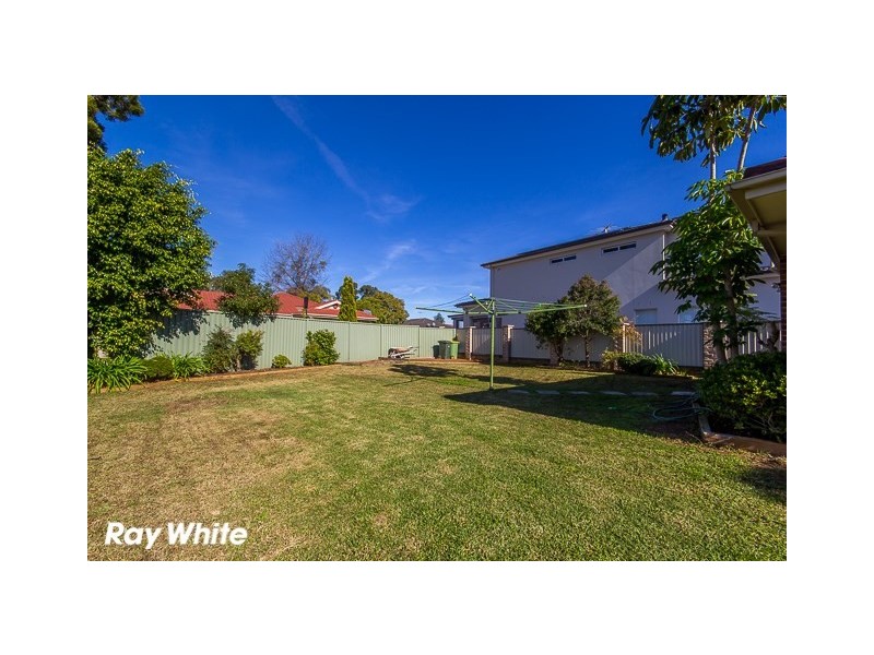 133 Hamilton Road, Fairfield NSW 2165
