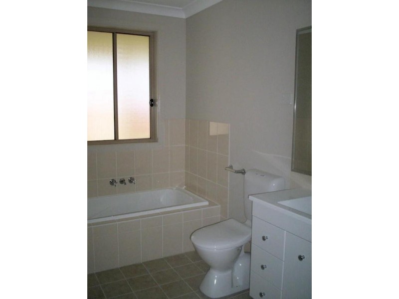 1 CAMERON Close, Heddon Greta NSW 2321