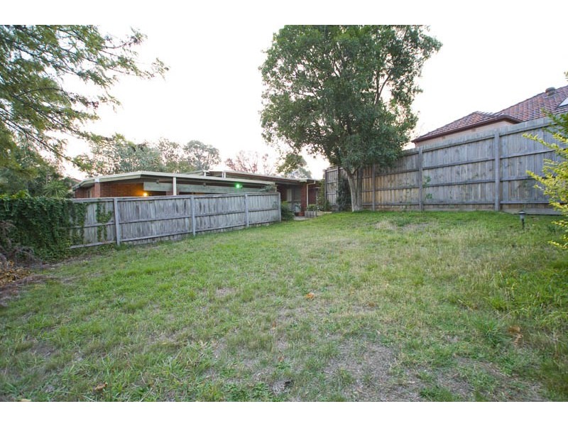 19 Poynton Avenue, Ringwood VIC 3134