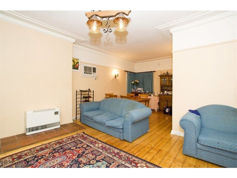 72 Park Road, Surrey Hills VIC 3127