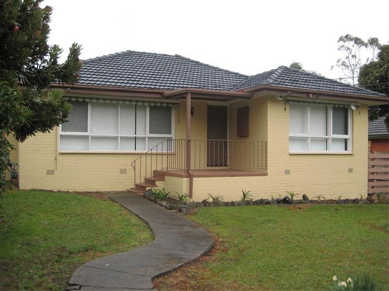 18 Macey Street, Croydon VIC 3136