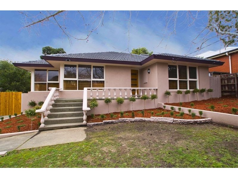 16 Melview Drive, Ringwood North VIC 3134