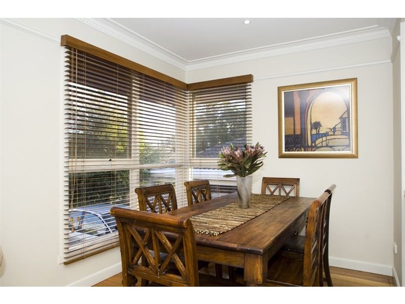 16 Melview Drive, Ringwood North VIC 3134